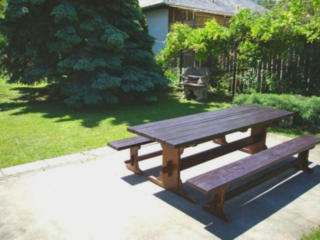 Balatonboglár Gyongyvirag Vendeghaz 아파트 객실 사진