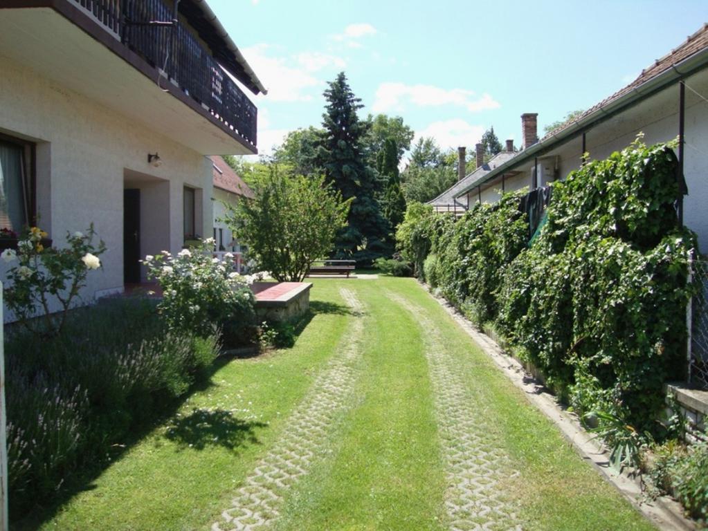 Balatonboglár Gyongyvirag Vendeghaz 아파트 외부 사진